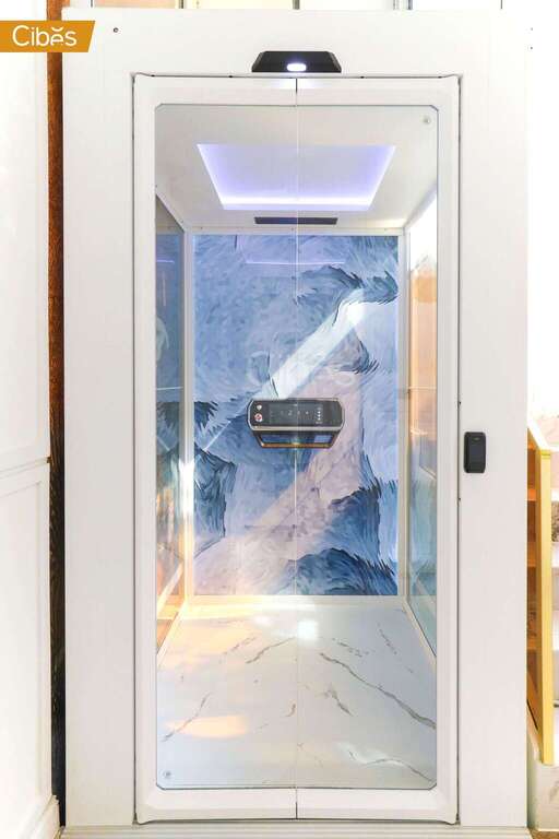 Voyager Galaxy họa tiết Artic Ice mới mẻ và phá cách.